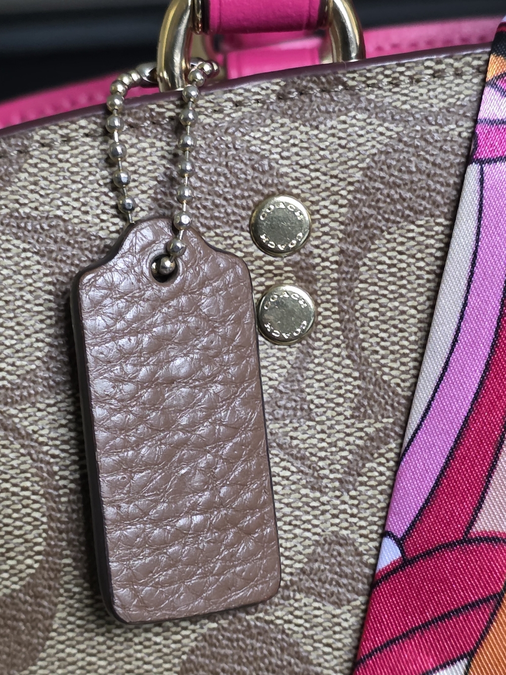 Coach Small Brown Pebbled Leather Hangtag - Picture 3 of 7